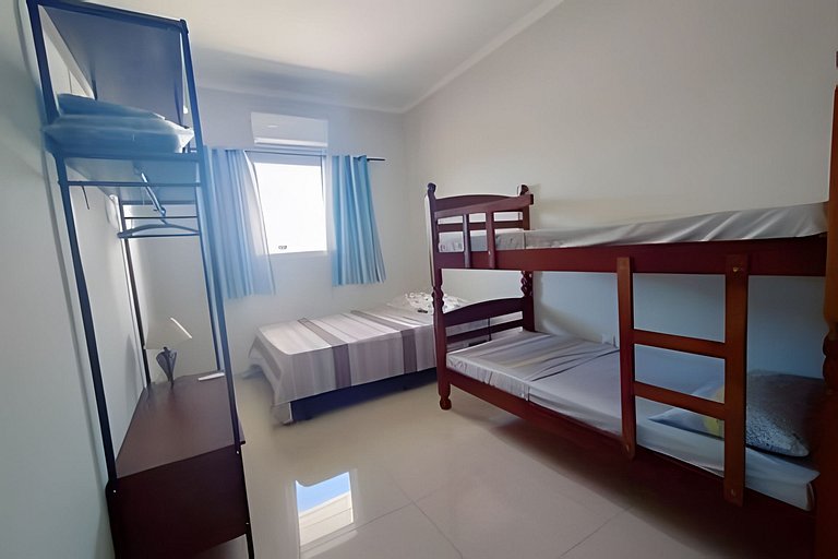 Casa no centro hoteleiro de Andradina, 250 mega