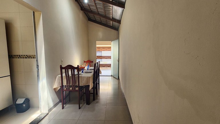 Casa inteira no centro da cidade