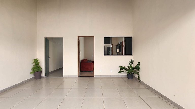Casa inteira no centro da cidade