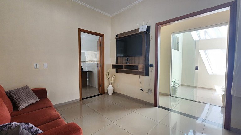 Casa inteira no centro da cidade